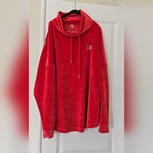 🎁 Victoria's Secret Pink Velour Cowl Neck